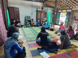Pengrajin Dadapayu Ikuti Pelatihan Bambu oleh Kanoppi 